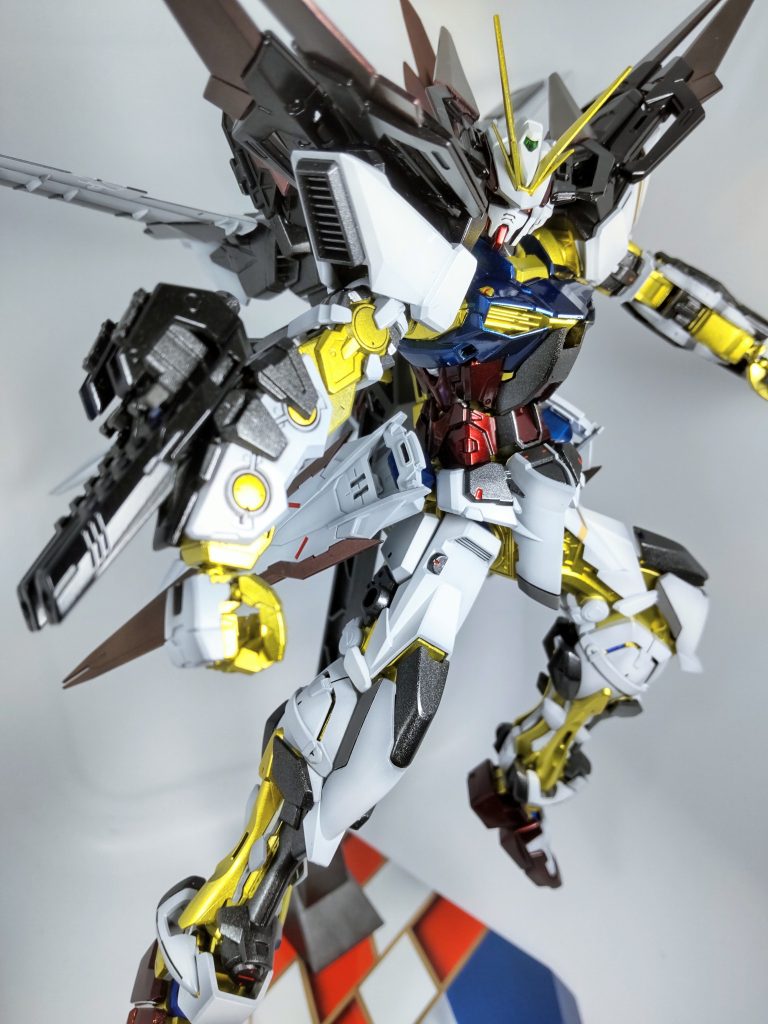 MGガンダムアストレイブルーフレームD–6枚目/制作者:おっさんX68kどきどきプラモ