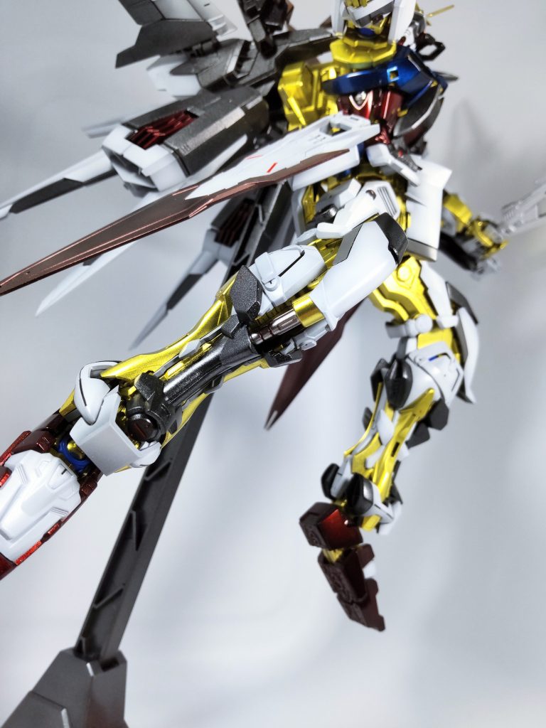 MGガンダムアストレイブルーフレームD–7枚目/制作者:おっさんX68kどきどきプラモ