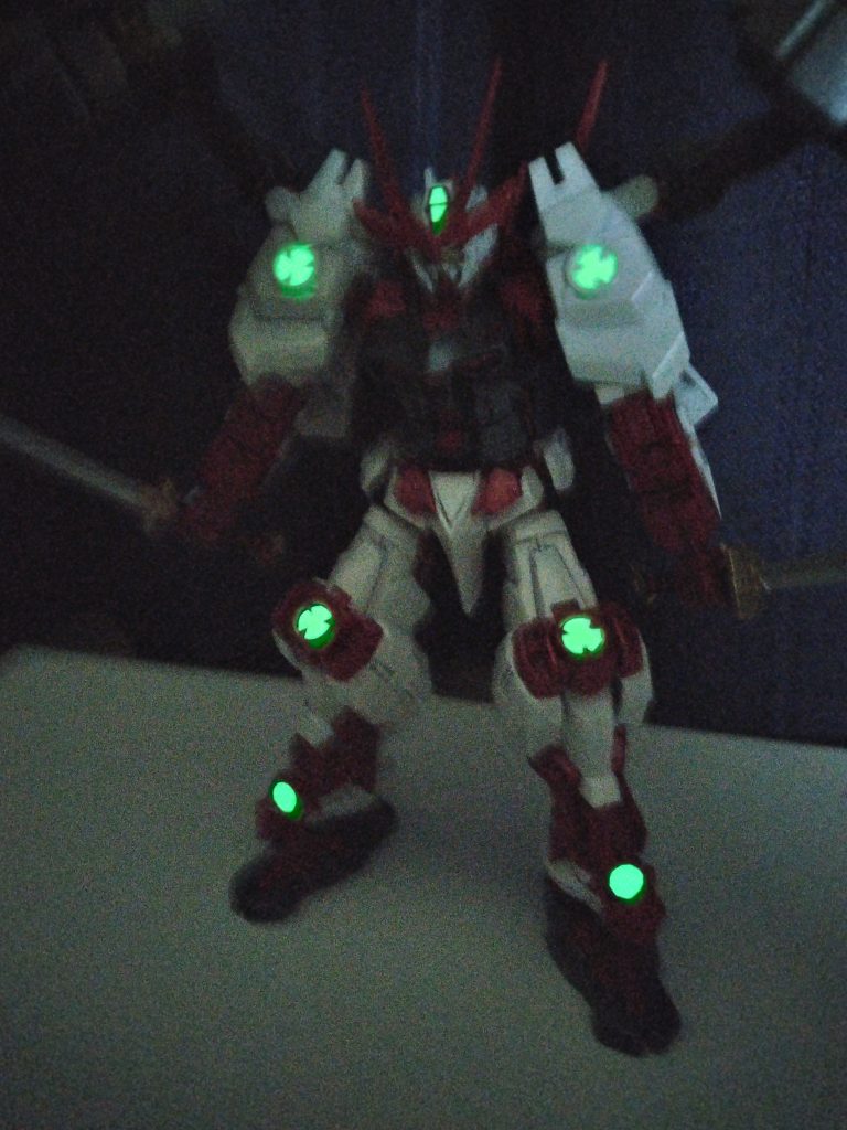 戦国アストレイ頑駄無&風雲再起–6枚目/制作者:ソンネン少佐