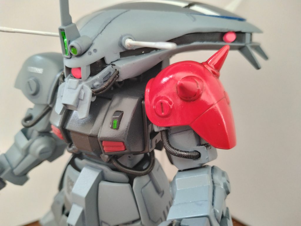 コンパチキットのおかげでノーマルのスパイクアーマーが余ってたのでついｗ「赤はもっと暗い血の色だ。それとマークは右肩だ」&nbsp;&nbsp;