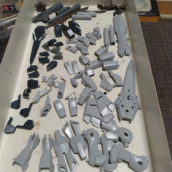 HGシナンジュ・スタイン制作