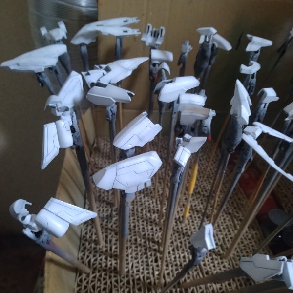 HGレギンレイズジュリア(妄想鉄華団仕様）制作