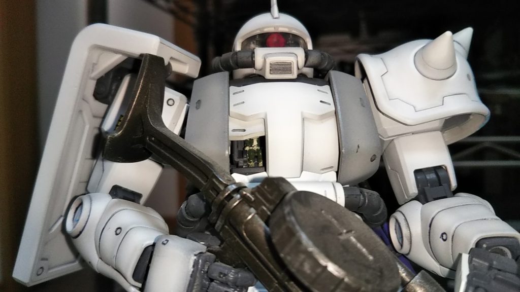 このキットにはシン・マツナガ大尉がついています💦白いですか？