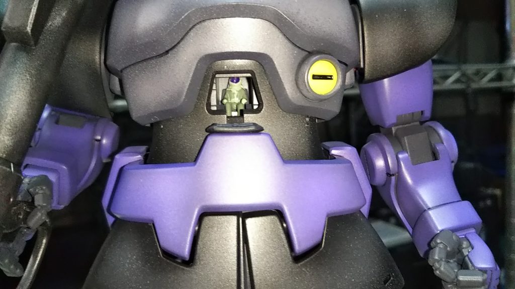 このキットにはジオン一般兵がついています💦