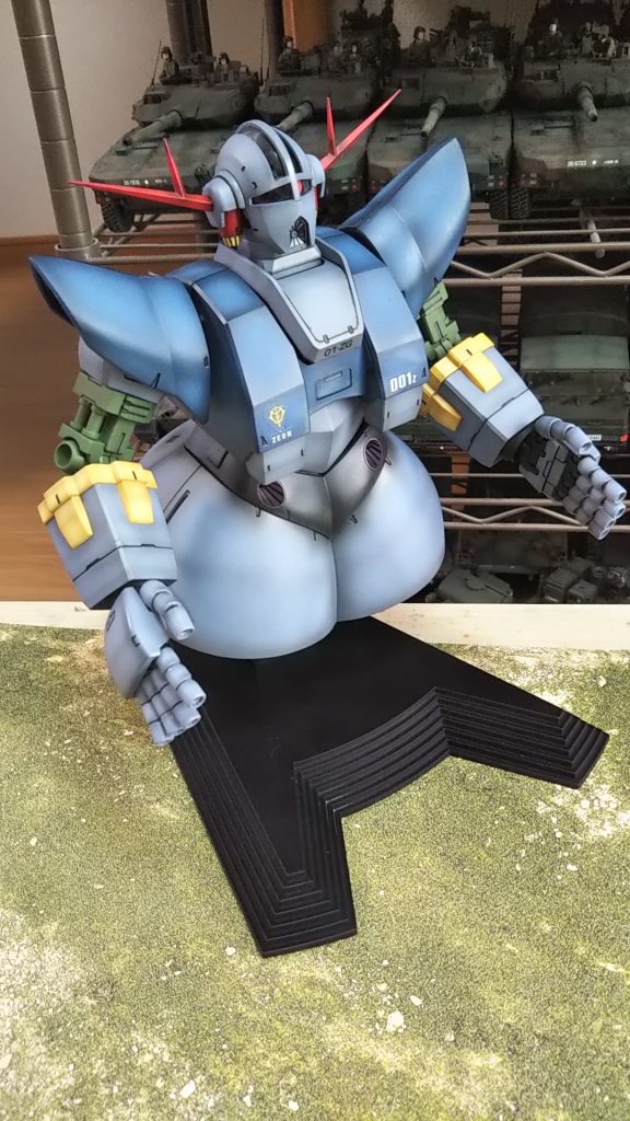 右斜め前