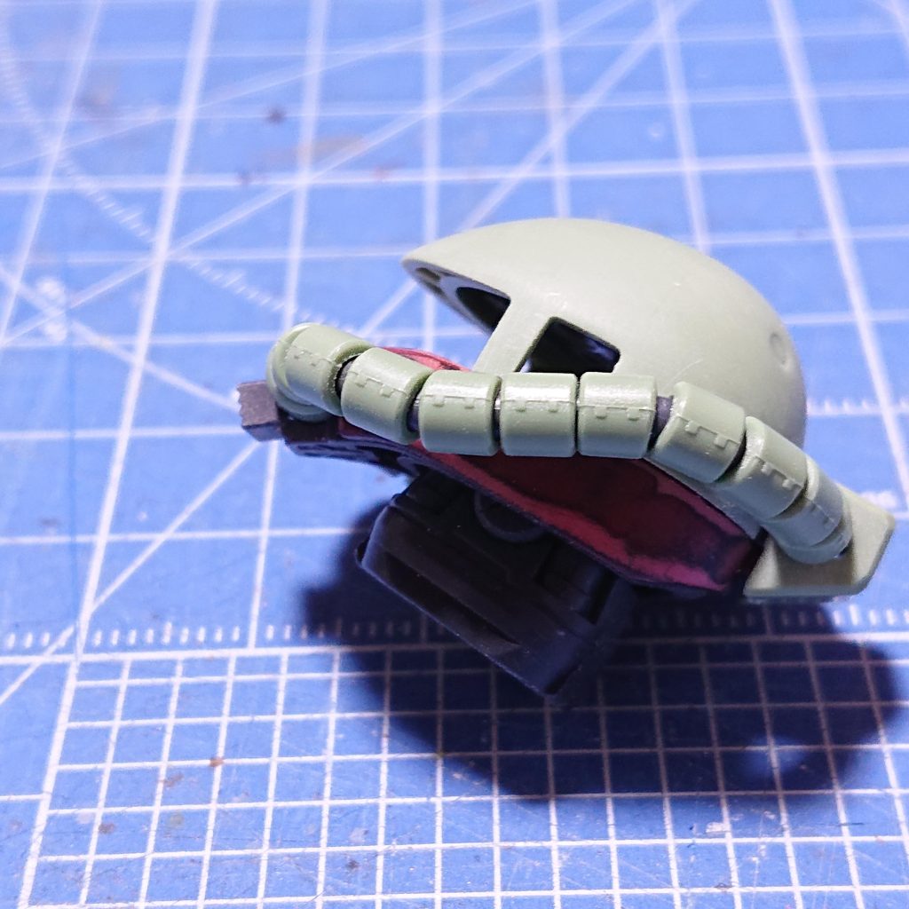 制作については、動力パイプのガラ？バリの模様？が真横に揃うようにして瞬間で接着。ディテールがあるほうが情報量が増したような・・