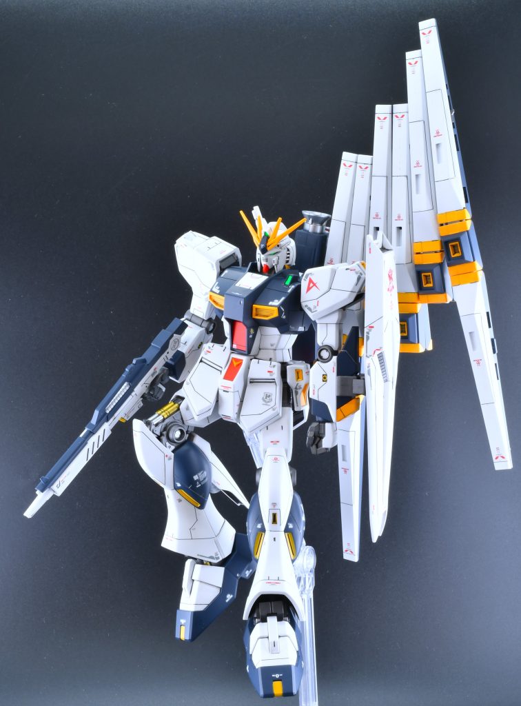 HG νガンダム–6枚目/制作者：meck