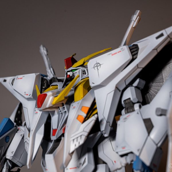 クスィーガンダム（HG）完成｜ガンメタ下地×淡色仕上げ