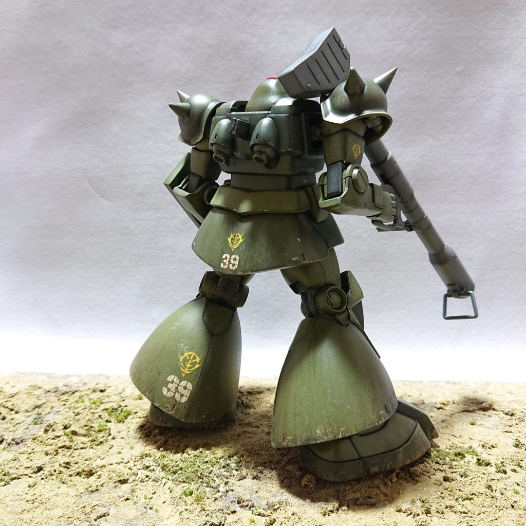 陸戦タイプなので足回りの汚しは派手目にしています