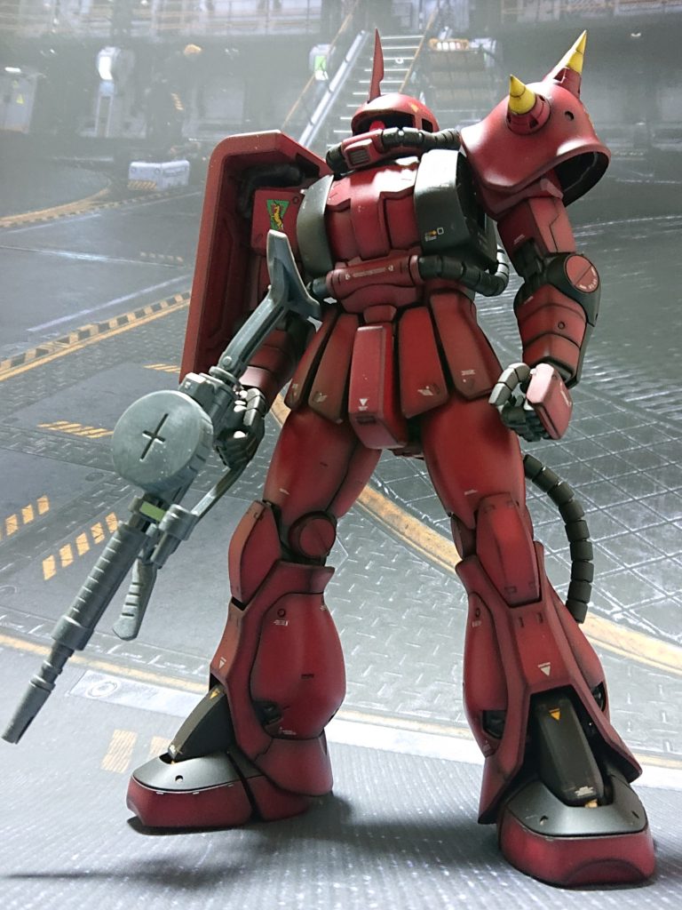 モノアイにLEDを搭載実験をしましたが上手くいかず蛍光塗料で塗りました。