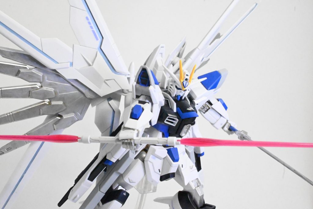 マイティーストライクガンダム（銀仕様）–2枚目/制作者：hardgroove0518