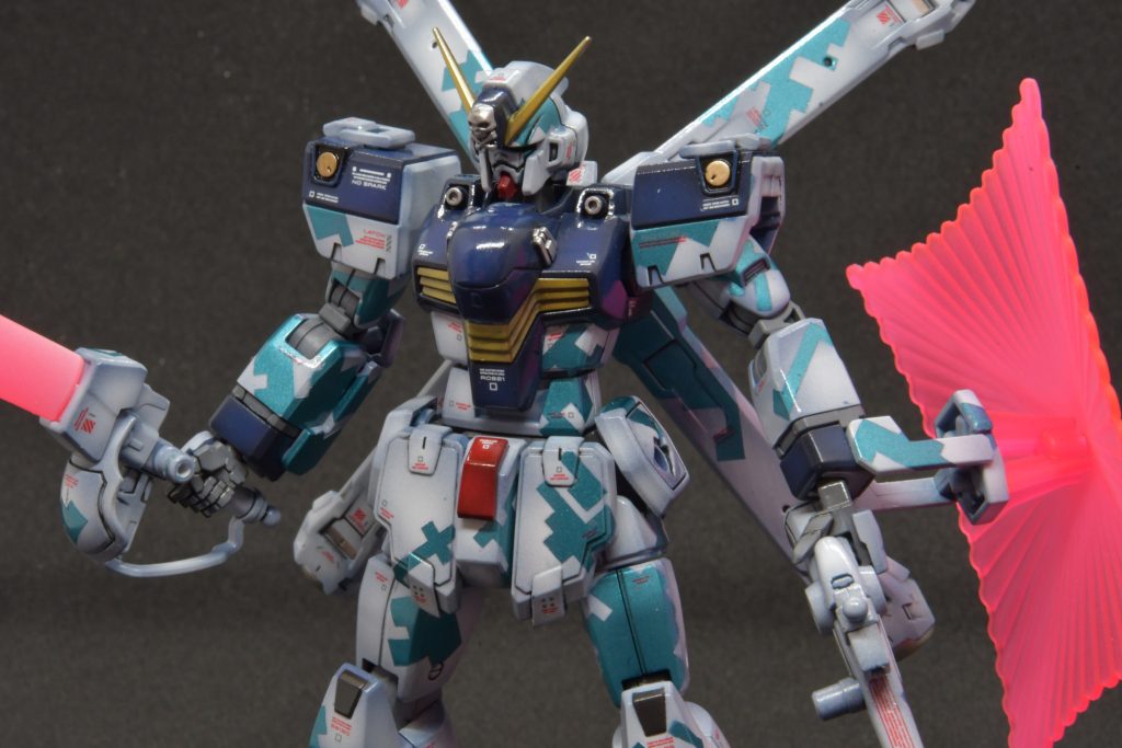 左斜め前から。