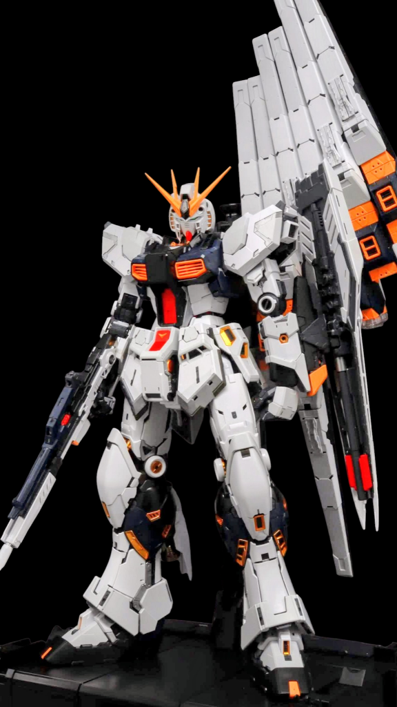 フィン・ファンネルは１日、1本が制作にはいいと思います(⁠ﾉ⁠◕⁠ヮ⁠◕⁠)⁠ﾉ⁠*⁠.⁠✧余談ですが、年齢を重ねてくると、趣味のガンプラ制作でも、作業としか思わなくなってくるそうです💦💦あけてそっ閉じするのはそれかも。制作する時間が長いのもかな💦💦