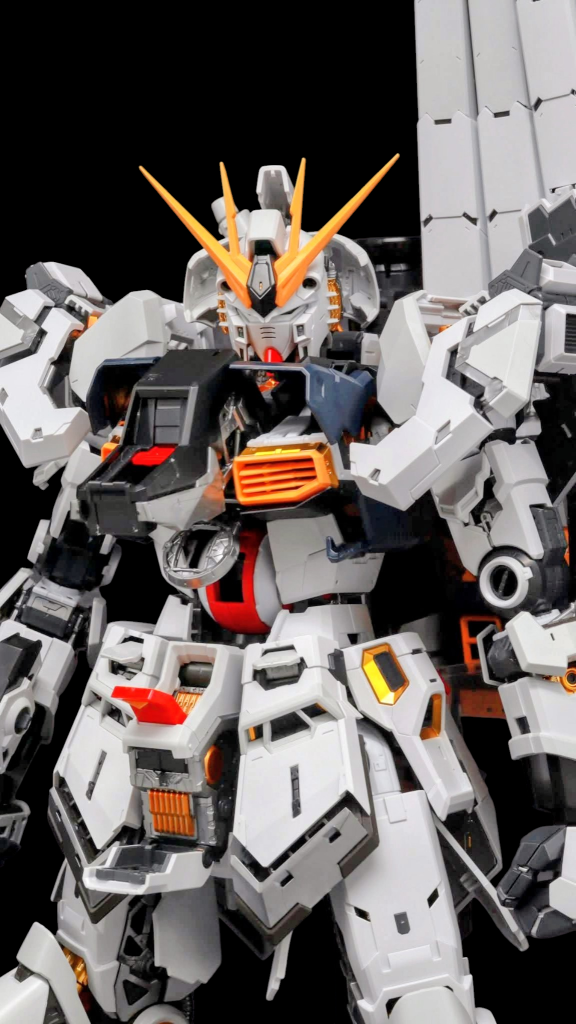 ハッチオープンで飾っておきたいほど出来がよく、多少はスミ入れしたほうがよかったかも💦💦