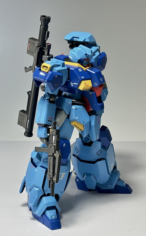 今回も特に改造は行わず。フォルム改修は首を1ミリほど伸ばしてアゴが引けるようにした程度。