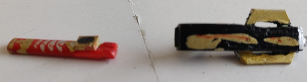 ハリケンジャー共通武器▪ハヤテ丸。背中に付けるハヤテ丸は、持ち手部分と、鞘に分けて製作。持ち手は、細身のランナーを2本接着し、隙間をエポキシパテで埋め製作、鞘部分は、プラ板で箱組みし、接続用にランナーも接続。