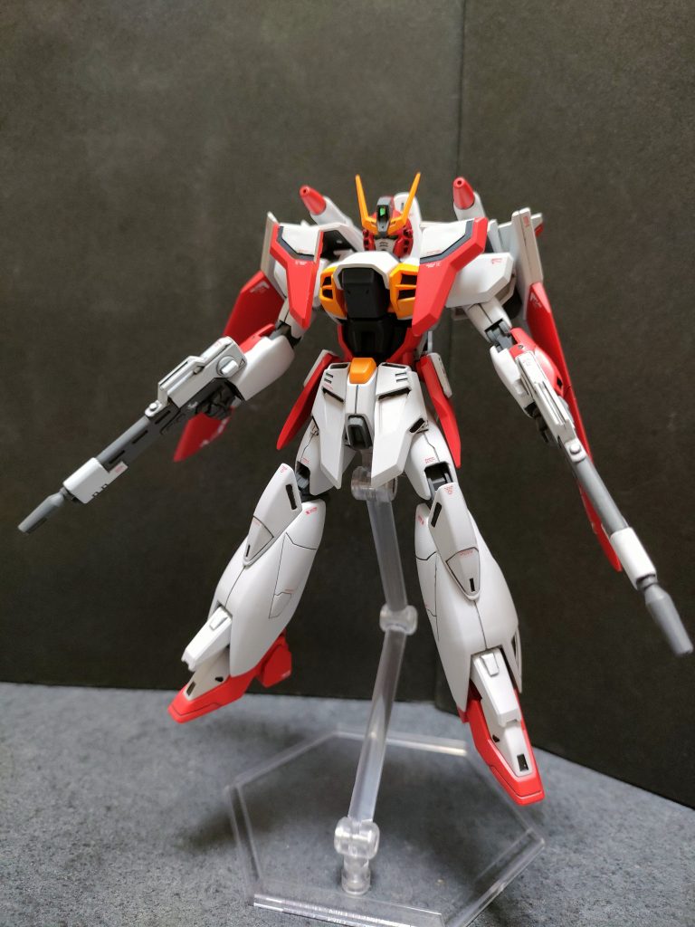 正直、ガンダムXXシリーズはXX以外興味無かったんですが作ったらカッコいいんでパチ組み艶消し仕上げしようと思ってたけど全塗装に変更で。、