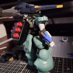 ディランザのバックパックに3ミリ穴開けてランナーを切って刺して接着剤で固定、そこ[…]