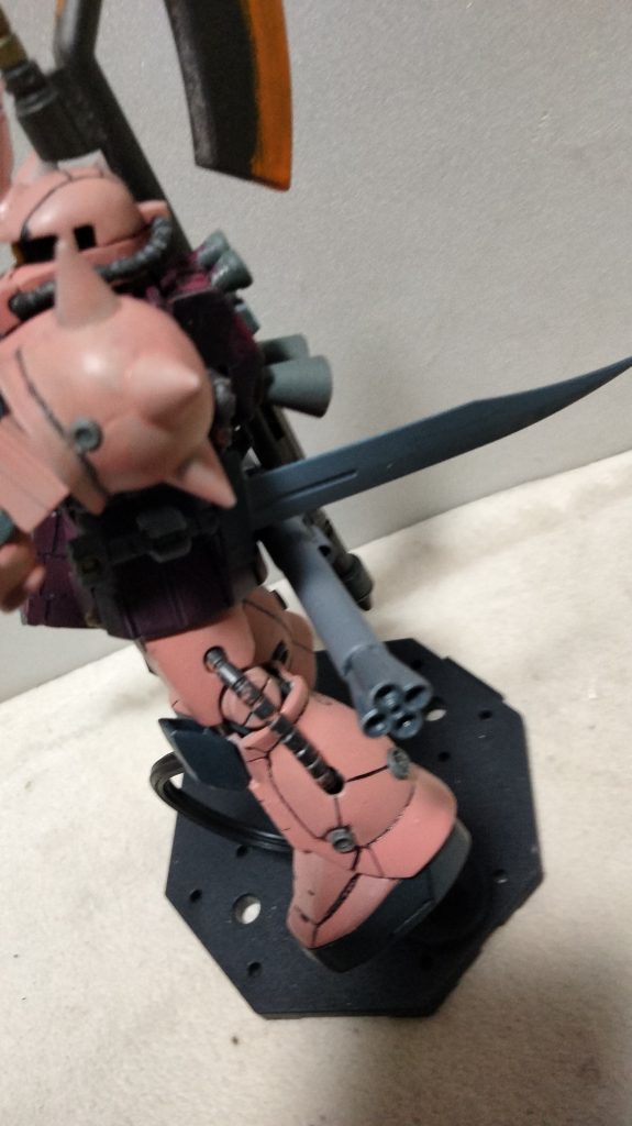 バズーカとグフ用のヒートサーベルを用意