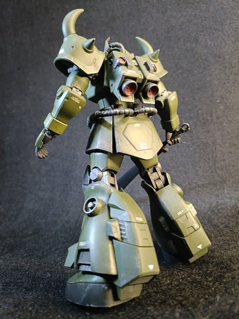 背面。元の飛行試験型とかけ離れスマートな印象になってます。各部のパテがひけてちょっと目立ちますが、損傷したり補修したものと解釈して放置してます。