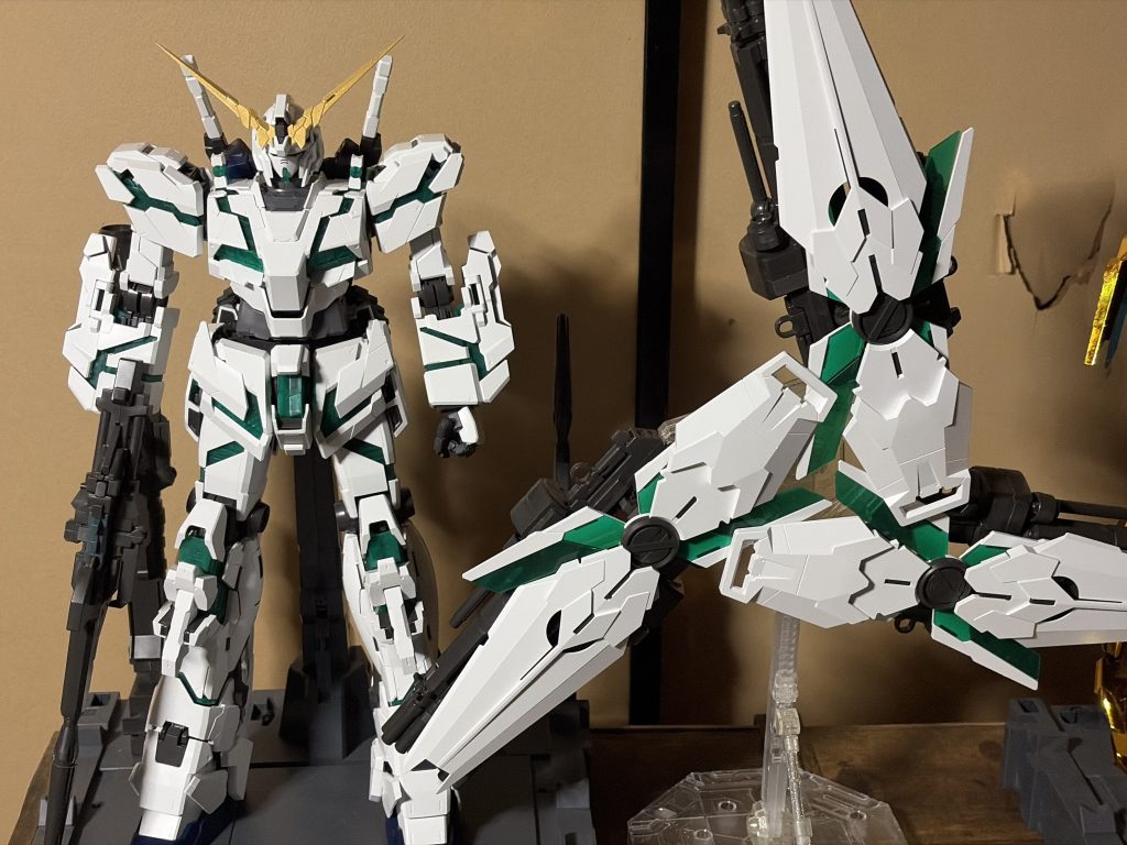 次回塗装機体どーしよ–4枚目/制作者：るーるるる