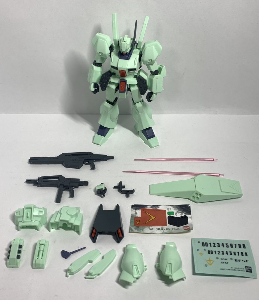 最後に付属品パーツ等。先に紹介してます通り「HGUC ジェガン」からのバリエーションキットになりますね。支援型のためミサイルが追加されていたりと連携が前提の運用ですね。稼働範囲は割愛しますが他のF91verに登場したものと比較すると細分化されており、見比べると面白いですね！＊＊＊HGUCジェガン&nbsp;バリエーション以下略宇宙世紀系「HGUC ジェガン」「HGUC スタークジェガン&nbsp;」「HGUC ジェガンD型(エコーズ仕様)」ビルド系「HGBD ジェガンブラストマスター」以下、宇宙世紀系プレミアムバンダイ限定「HGUC ジェガン&nbsp;ノーマルタイプ(F91ver)」「HGUC ジェガン&nbsp;Aタイプ(F91ver)」「HGUCスタークジェガン(CCA-MSV版)」「HGUCプロトスタークジェガン」「HGUC ジェガンD型」「HGUCジェガンD型(護衛隊仕様)」「HGUC ジェガンA2型(ゼネラルレビル配備機)」「HGUC EWACジェガン」「HGUC ジェガンD型(ピコ・アルティドール機)」「HGUC ジェガンD型(迷彩仕様)」「HGUC ジェガン&nbsp;バーナム所属機」ビルド系プレミアムバンダイ限定「HGBFゴーストジェガンM」「HGBF ゴーストジェガンF」など多くのバリエーションキットが発売されています。＊＊＊ビルドダイバーズ二次小説「陰キャアイドルはGBN〈惑星〉を救いたい。」こちらのつぶやきによる【試し読み】またはpixiv先行にて更新中です〜！◇◇◇またハーメルン版「陰キャだけどアイドルはじめてGBN〈惑星〉を救う話。」も同様に更新中です〜！面白い！と思ったらお気に入り登録また星による評価などをしたいだけると嬉しいです！二次創作にご興味のある方はぜひ〜！&nbsp;