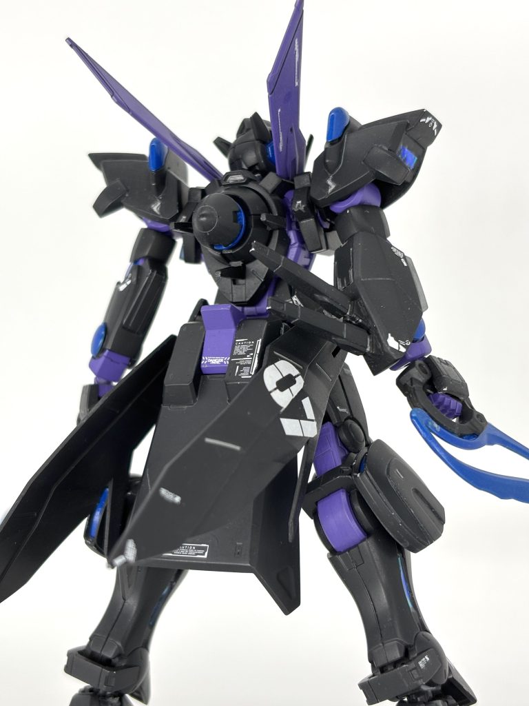 はい、作る予定もない小説の設定を吐露しました……こうしないとガンプラを作らない体になってしまったんです……後日、ライバル機も登場予定です。いいね、コメントをいただけると泣いて喜びます。改めまして閲覧、ご拝読ありがとうございました。