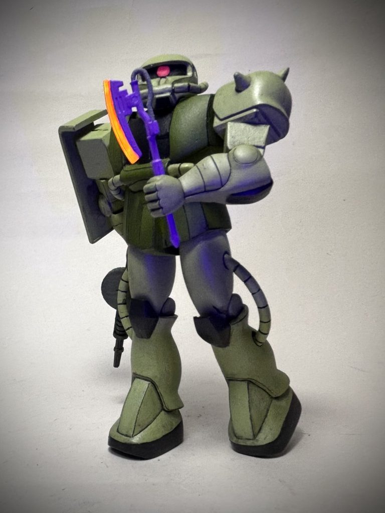 ヒートホークは蛍光色を塗り重ねてみました。在りし日の記憶が蘇る素敵なキットです。最後までご覧いただきありがとうございました。