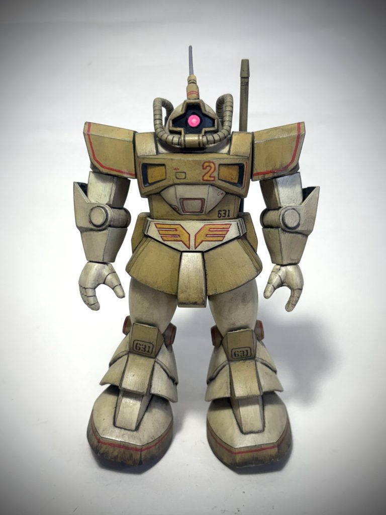 胸の数字を描き込みたくなってしまったので、箱絵のうしろの２号機をイメージして作成しました。