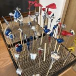 マントは布感を出したいのでツヤ消しで、それ以外は半光沢のトップコートで仕上げ。黄[…]