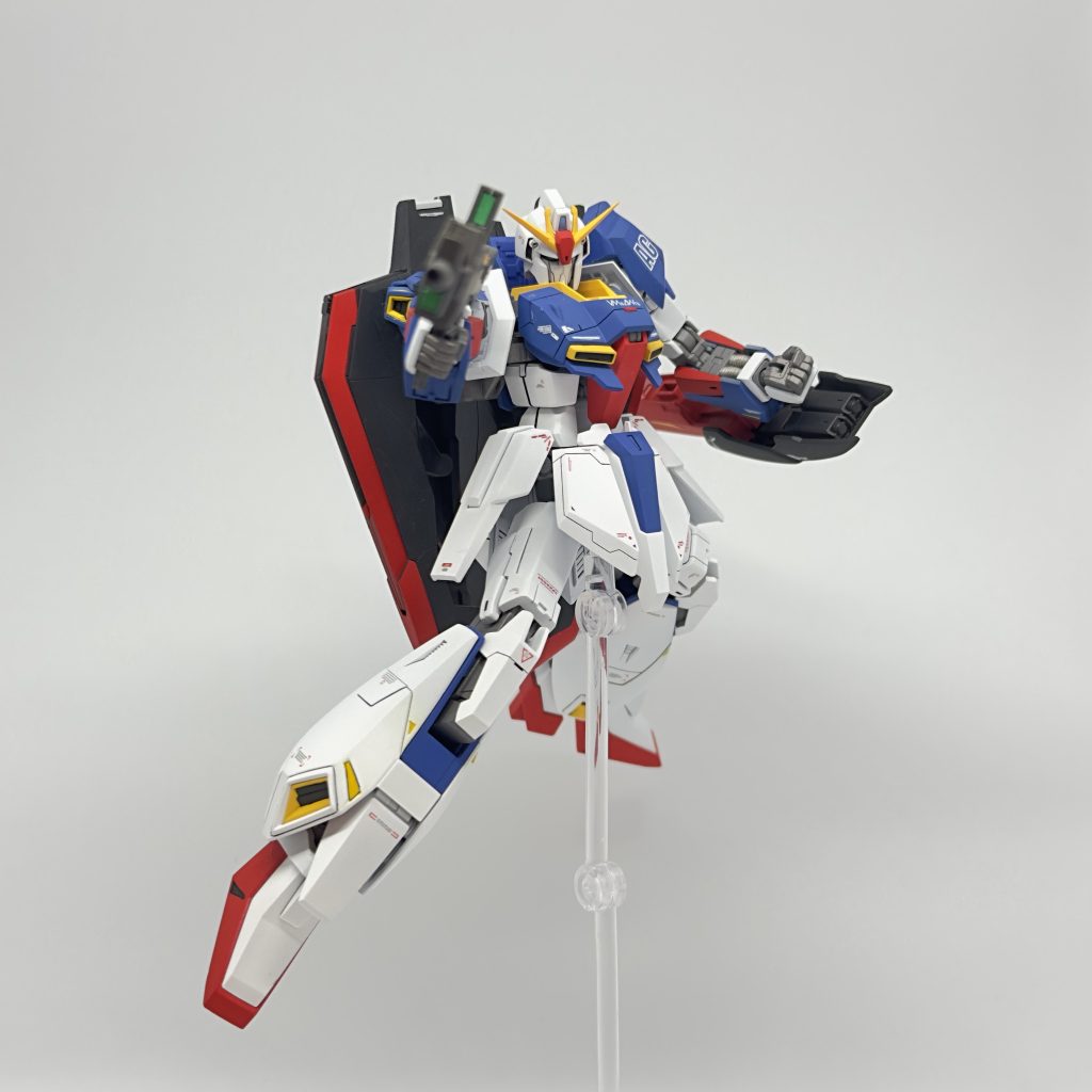 下手くそですがポージングも(gundam-kao6)