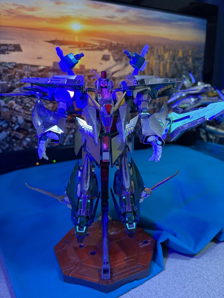 【投稿29回目】マフティーはガンダムのコピーまで持ち出すのか–8枚目/制作者：ガン☆キラ(No_エアブラシ)