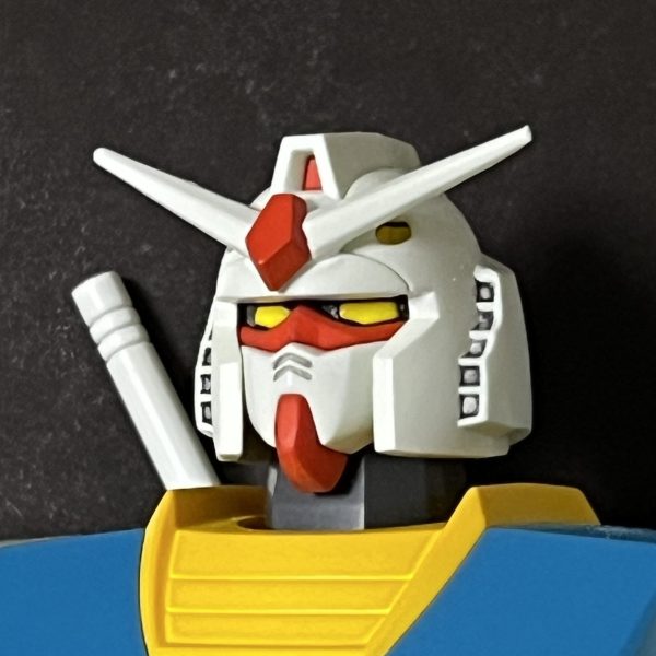 安彦ガンダム（色調）