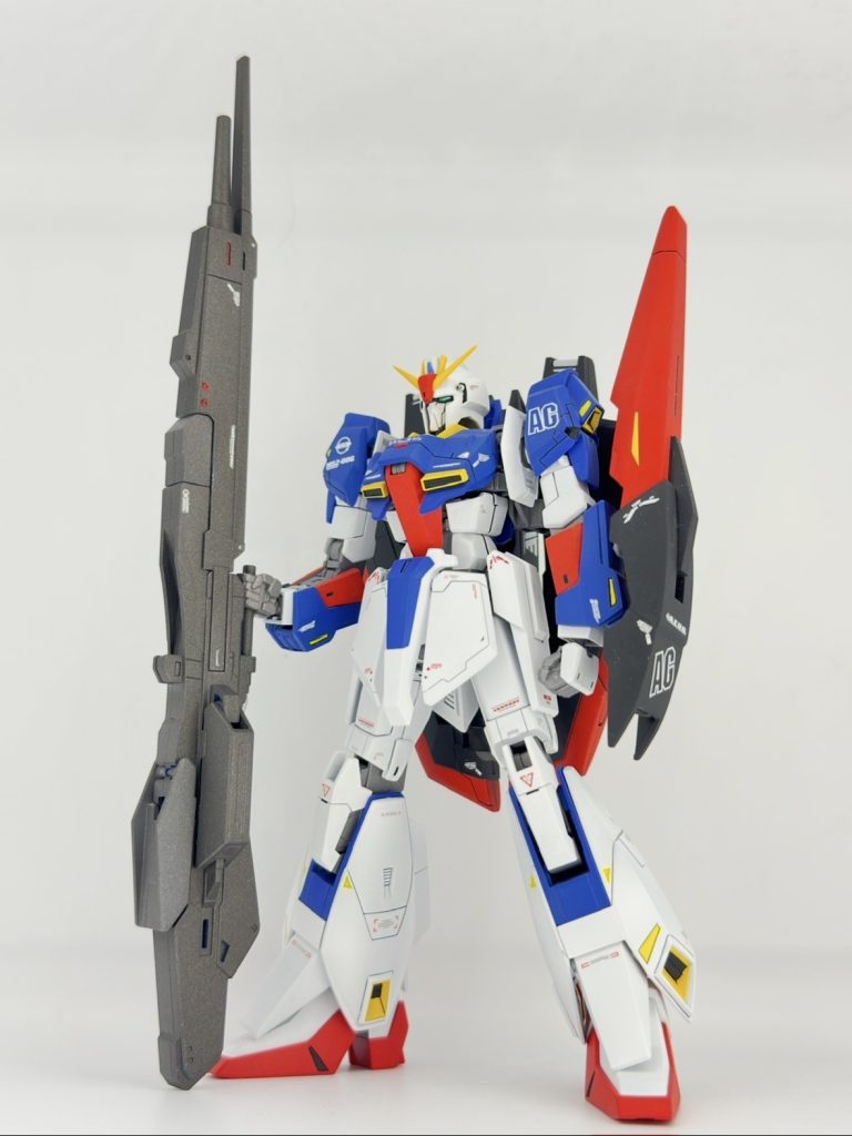 ハイパーメガランチャーを持たせてパシャリ📸笑ハイパーメガランチャーは色を変えました！(gundam-kao3)