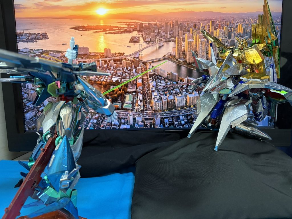 連邦はνガンダムまで、持ち出すのか！