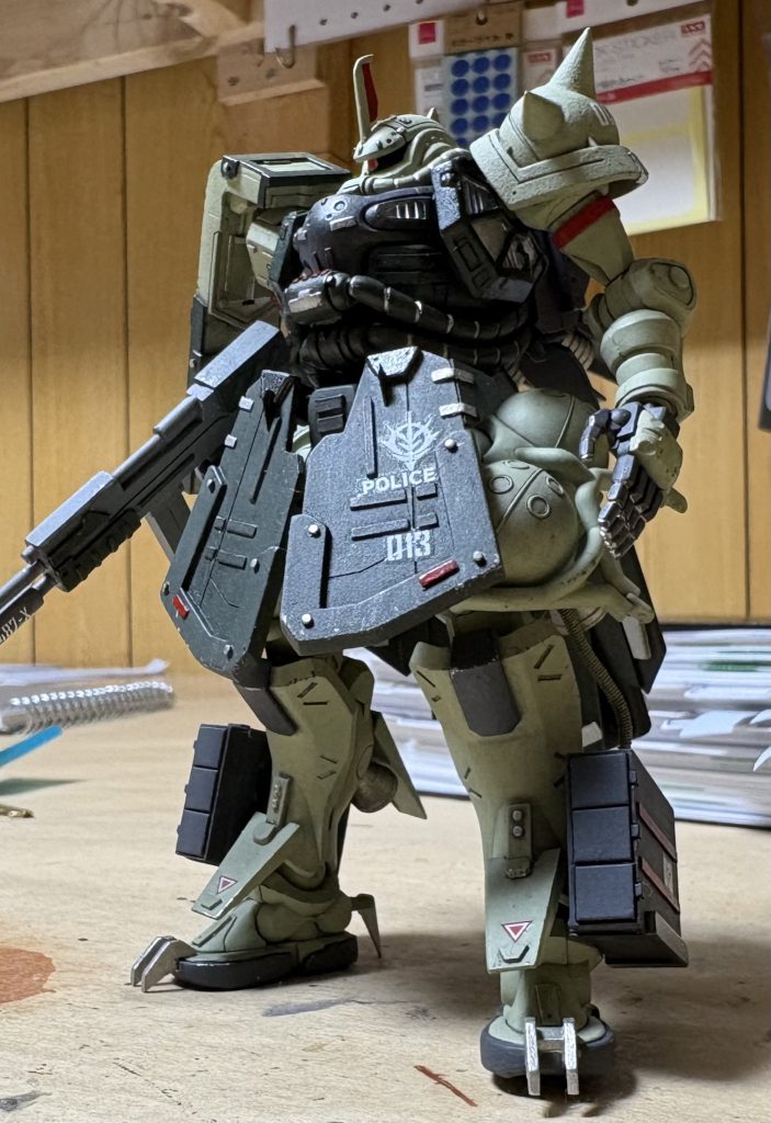 作品名：アタシの新必殺技！マスKING！<p>アタシマスキングを覚えてしまいました！テープを細く細く裁断して貼っていけば、どんな小さな部分もマスキングできます(zaku-kao8) マスキングしやすくするには、塗装の順番を考え直す必要がありそうですね(zaku-ka [&hellip;]</p>
