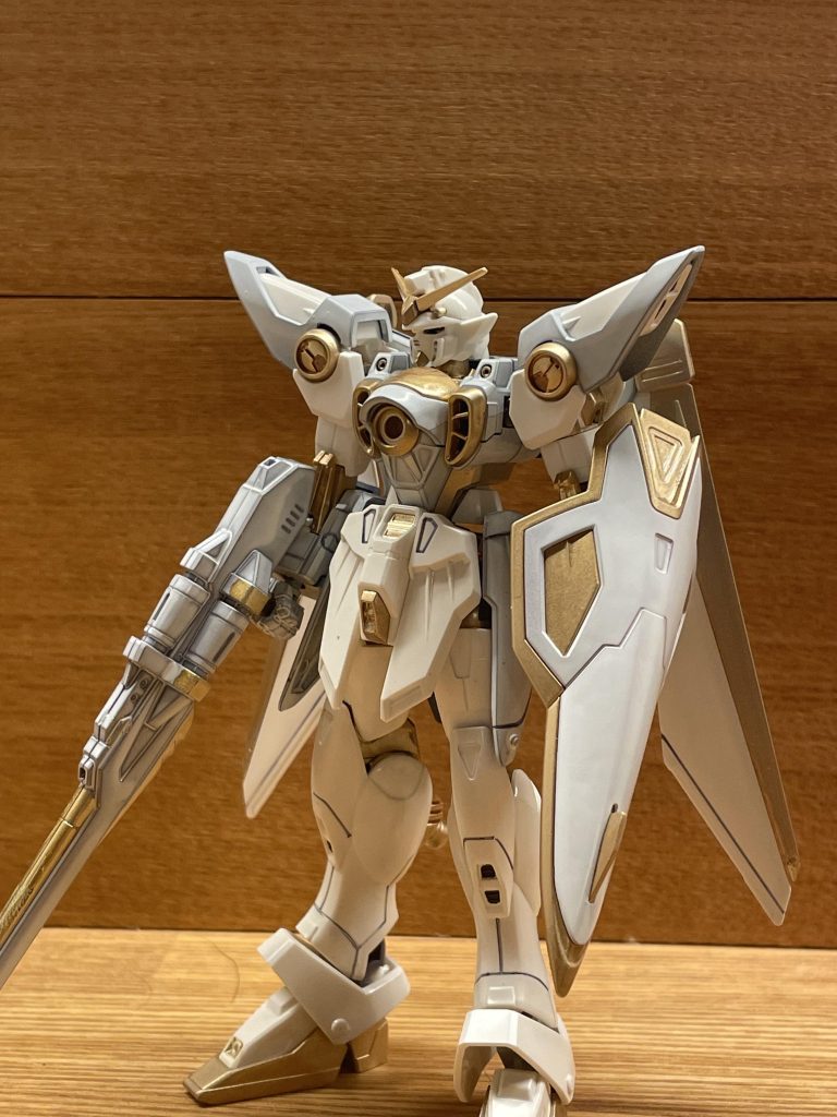 素立ち狙い通りの高級感や上品さがでて良かった！下地の紺色が透けて濃いめの白になってしまっているのも、なんかRGらしくなっていい感じになりました笑