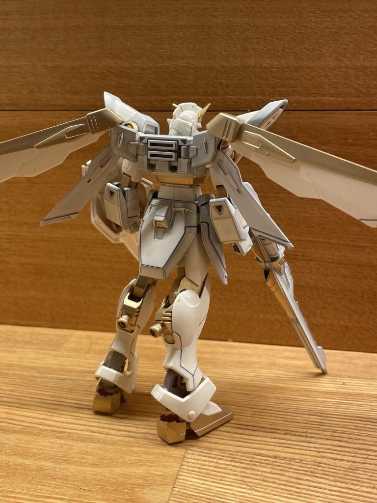 バック　関節を金色にして、金の箇所を少なめにしたのが功を奏したのでしょうか😆