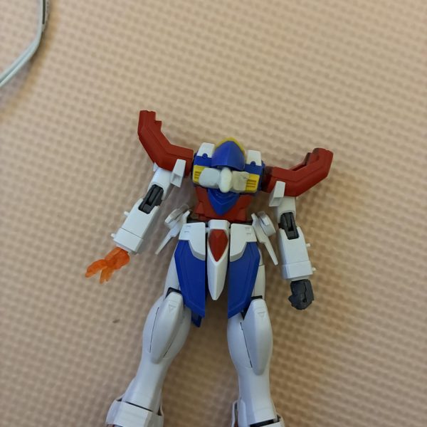 ゴッドガンダムの何作ってるかわかる人いますか？