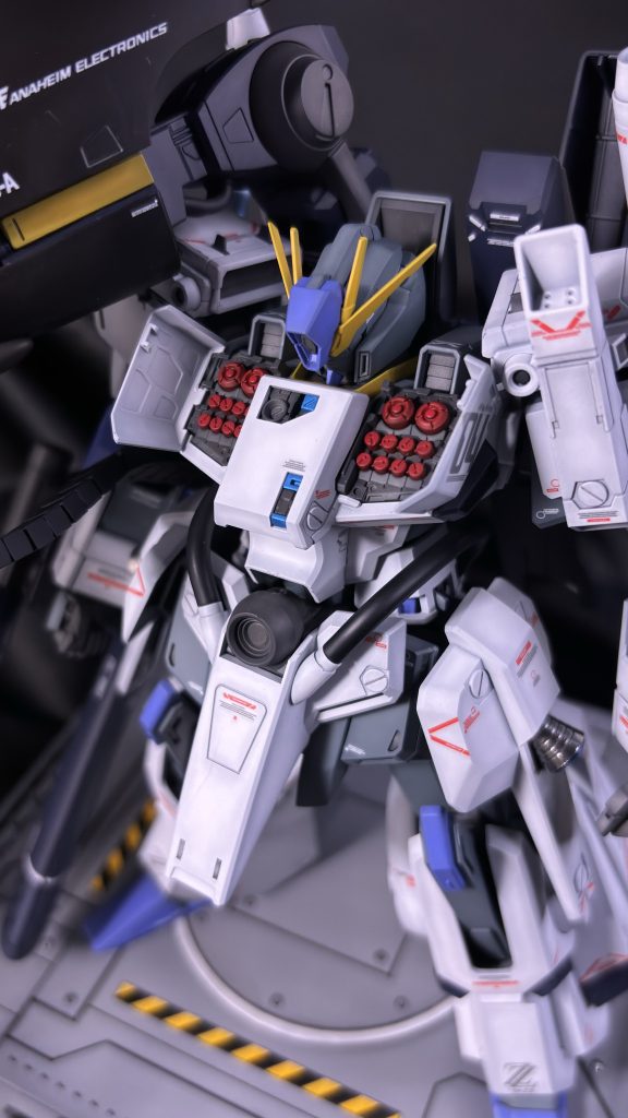 MG FAZZ+自作ディスプレイベース–5枚目/制作者：@yotsunbai_usagi