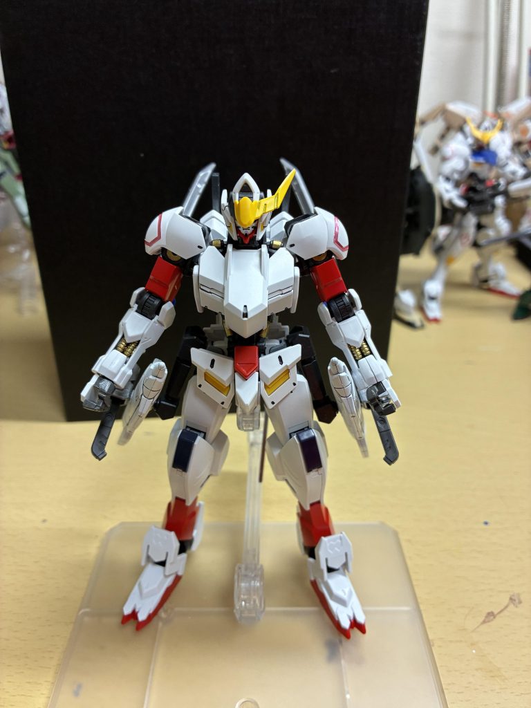 カラーは侍をイメージして塗装しました。