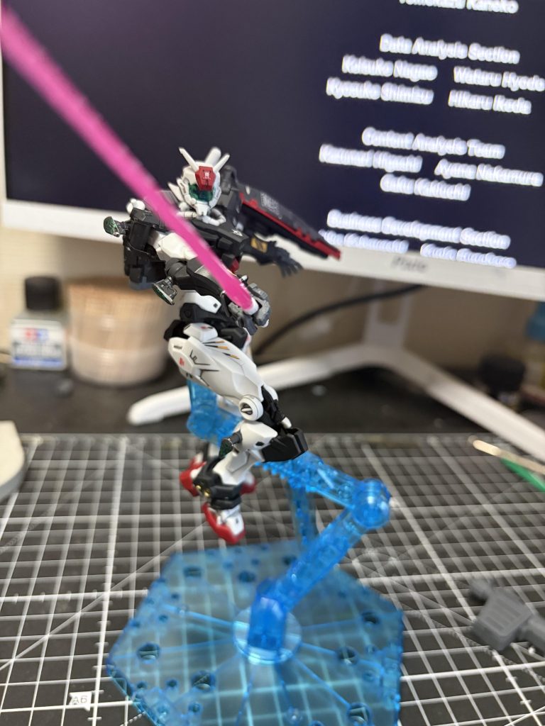 01ガンダム–4枚目/制作者：BERLIOZ