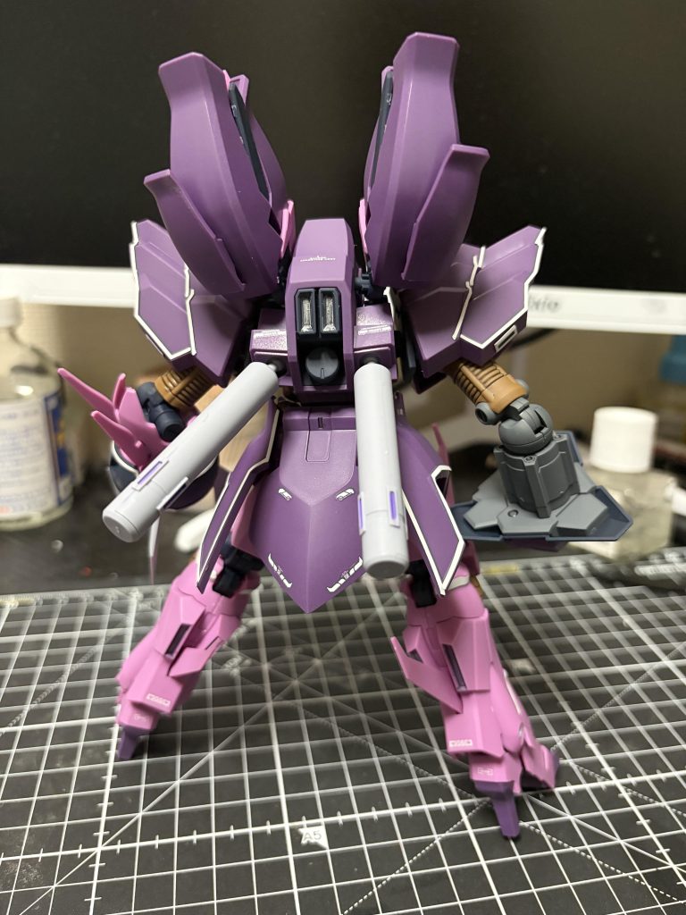 前と後ろはこんな感じ少し部分塗装してます。&nbsp;