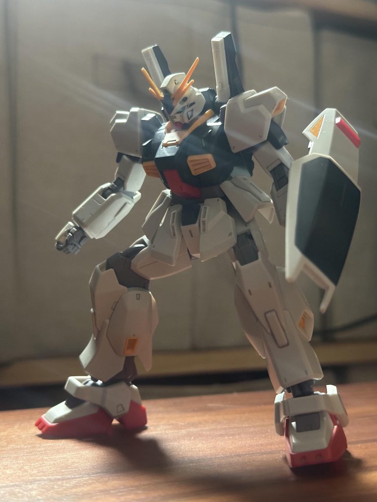 ガンダムトリスタンフルアーマー–3枚目/制作者：PlainRunner