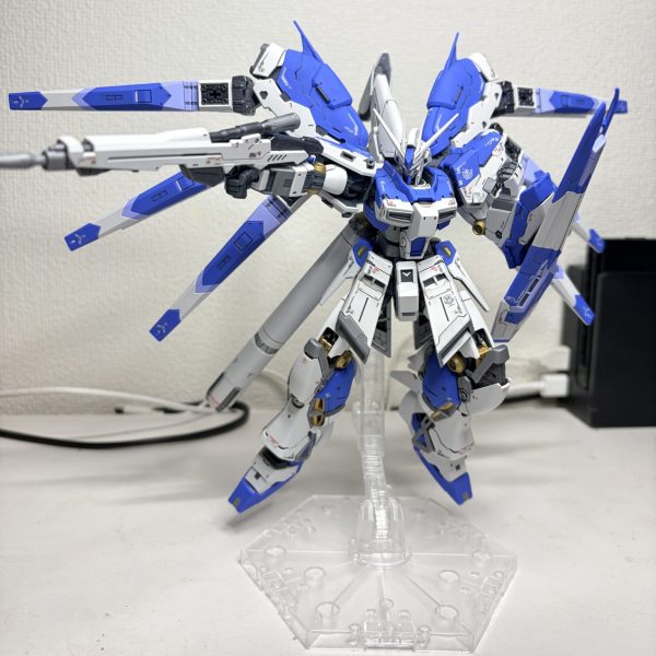 RG hi-ν ガンダム