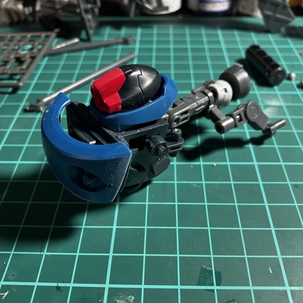 シャリアドム　制作中