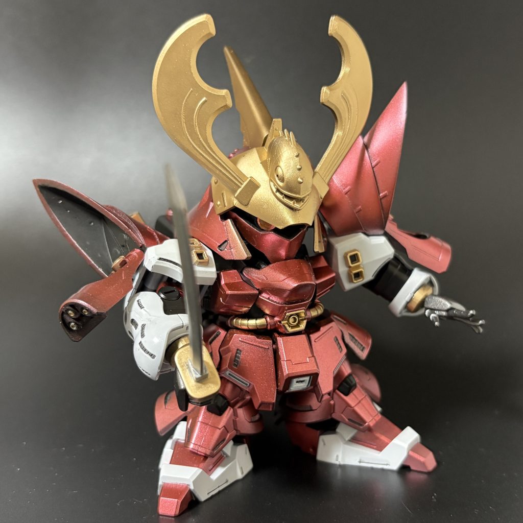 切りかかる漣飛威！ズバッ！