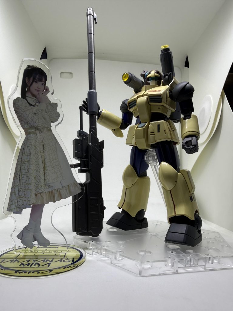 ・高柳光花さん【光とミカ】キャノン砲を照明に換装、LEDによる電飾。ミカという事からバルバトスの滑空砲を装備しました。ボールデンアームズを加工してサイドポニーテールとしました。・使用カラーステラレモンイエロー&ステラジャジーブルー