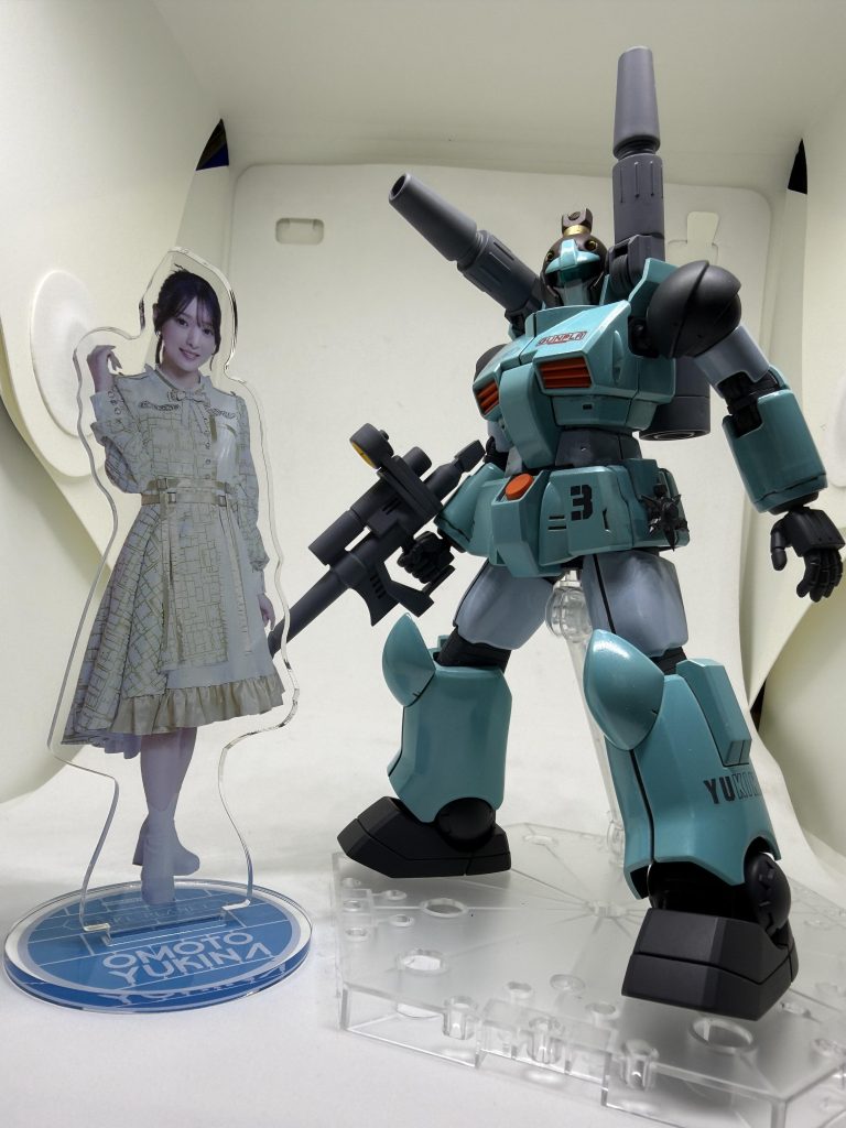 ・尾本侑樹奈さん【忍び】ボールデンアームズをハイポニーテールに見立てて。忍者カフェでの動画と髪型が繋がったので、腰パーツに手裏剣とビームサーベルを装備しました。・使用カラーステラターコイズ&ステラベビーブルー