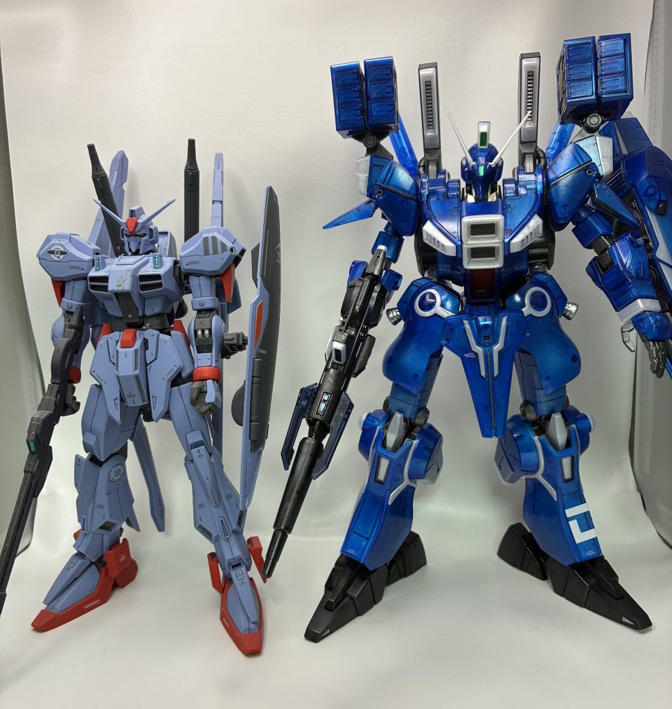 REガンダムマークIIIとのツーショット😊